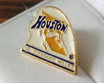 District of Houston, British Columbia 1980's Metal Enamel Pin. Canada.