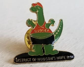 District of Hudson's Hope B.C. Vintage Metal Enamel Dudley Mascot Pin. Canada.