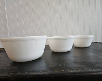 1950's Three Piece Mixing Bowl Set Hazel Atlas