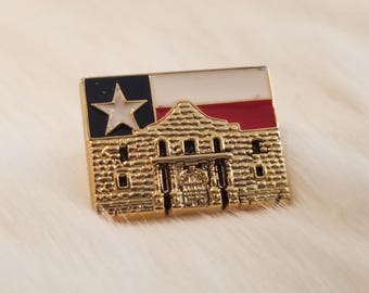 Texas State Flag Alamo Mission Vintage Enamel Metal Pin. USA.