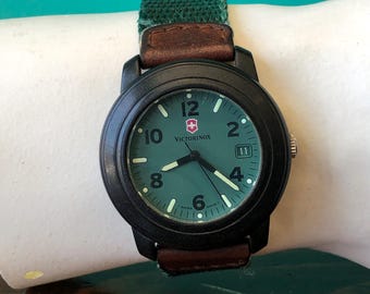 Vintage Victorinox Swiss Army Renegade Watch