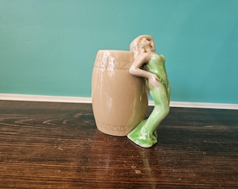 Beautiful Dorothy Kindell Style Collectible Mug