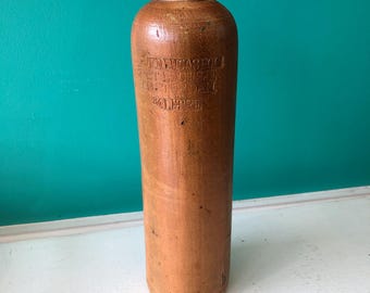 1800's Erven Lucas Bols Het Lootsje Amsterdam 3/4 liter Stoneware Gin Bottle