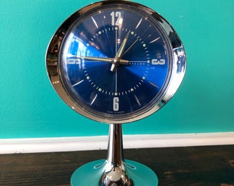 Westclox Big Ben 1960's Tulip Pedestal Alarm Clock. Canada.