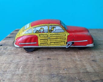 Rare 1960s Chrysler Woody Wagon, General Metal Toys, Made in Canada, Wind Up Car