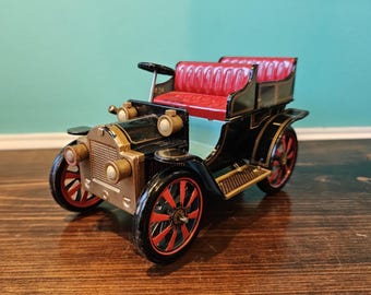 McDern Oldtimers No.3 Lever Action Car. 1950's Japanese Toy.