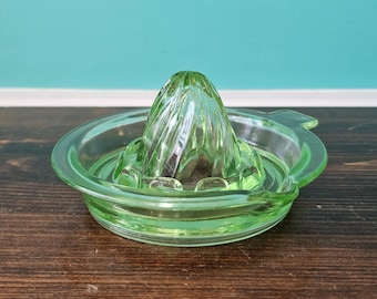Uranium Vintage Depression Glass Juicer. 1930s.