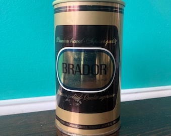 Molson Brador Malt Liquor 1970's Empty Push-top Beer Can. Canada.