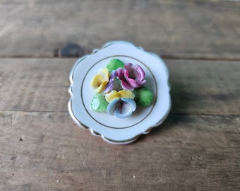 Vintage Floral China/Porcelain Brooch