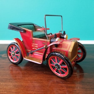 Oldtimers Lever Action Car. 1950's. Japan.