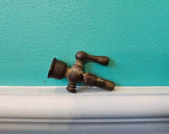 Antique Brass Tiny Faucet