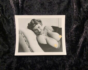 WWII Era Original Vintage Pin Up Photo