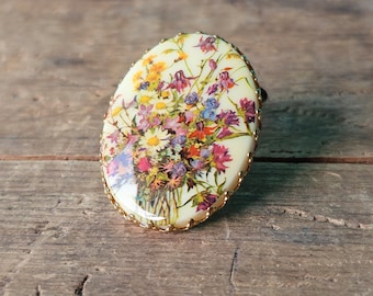 Vintage Scarf Clip Wildflower Bouquet