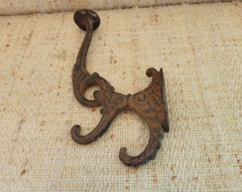 Ornate Cast Iron Triple Wall Hook