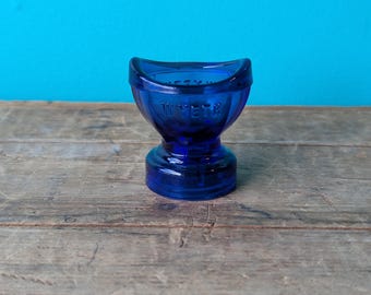 Vintage Cobalt Blue Eye Wash Cup, Pressed Glass, Signed Wyeth 1 3/4" tall x 1 1/2" x 1 1/4"