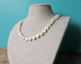 Vintage Mother of Pearl Heart Beaded Necklace 19"