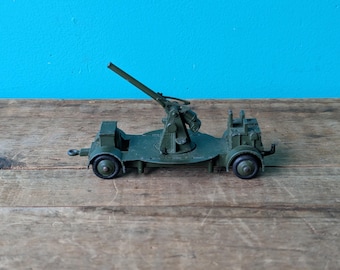 Dinky Toys 161B Anti Aircraft Gun on Trailer, 1946-54, Made in England