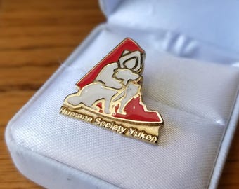 Yukon Humane Society Vintage Metal Enamel Pin. Canada.
