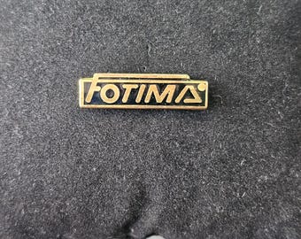 Vintage Fotima Lapel Pin, 1" x 1/4"