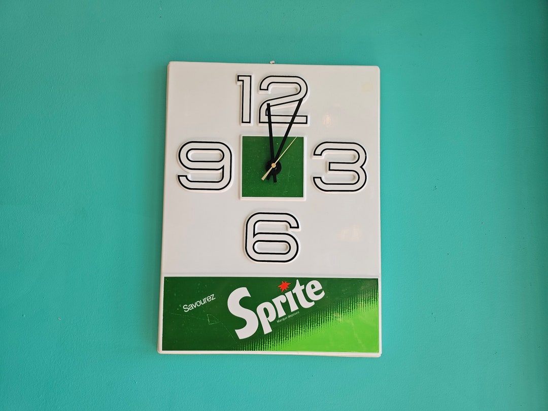 Sprite Clock Numbers 1970s Sprite Wall Clock Battery Operated French Language Made in Canada ...