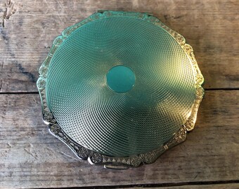 Vintage 1950s Stratton Compact Scalloped Gold Tone, 3 1/2" Made in England