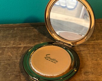 Vintage 1950s Stratton Compact Gold Tone Rose Design, 2 3/4" Made in England, Unused Condition