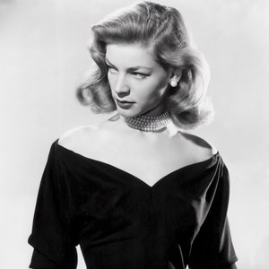 Lauren Bacall publicity photo Key Largo c. 1948 - black & white, multiple sizes - Hollywood glam, vintage actress, classic beauty [730-1247]