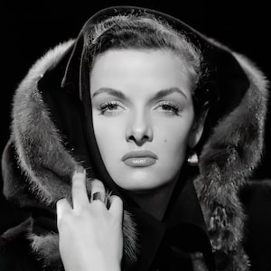 Jane Russell  studio photo c. 1950&#39;s - black & white, multiple sizes - old Hollywood, old movie stars, classic Hollywood, old movies [1295]