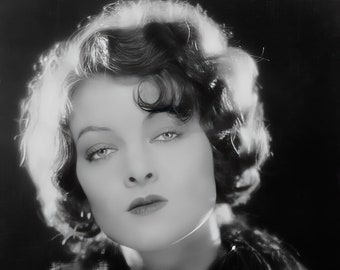 Myrna Loy c. 1927 'Girl from Chicago' - black & white, multiple sizes - vintage actress, old Hollywood, vintage fashion, old movies [1667]