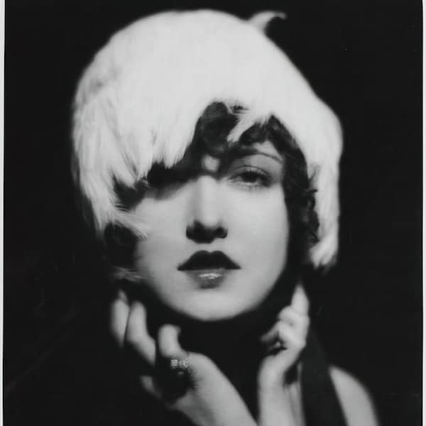 1920's Era Silent Film Star Derelys Perdue [730-862} Black & White, Multiple Sizes - Classic Vintage Flapper Beauty