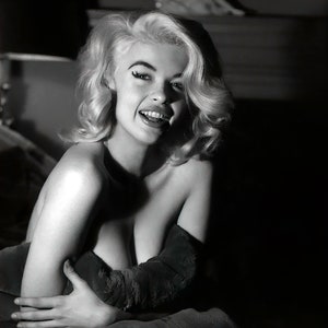 Jayne Mansfield topless circa 1955 - black & white, multiple sizes - playful, risque, vintage glamour, vintage pin up, sex symbol [730-1133]