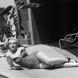 Marilyn Monroe early 1950&#39;s - black & white, mature - playful, sexy, vintage, risque, pinup, bombshell, poster wall decor [730-1857]