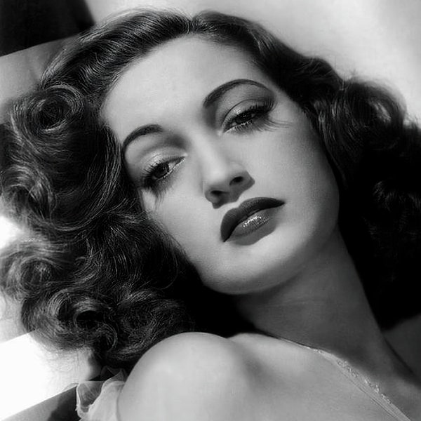 Dorothy Lamour circa 1940's - black & white, multiple sizes - classic old Hollywood glamour, style, beauty [730-1015]