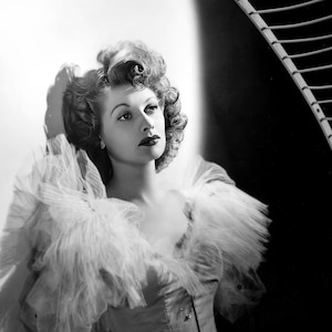 Lucille Ball studio photo c. 1942, black & white, multiple sizes, Classic Hollywood actor, old movie stars, celebrity portraits [730-1516]