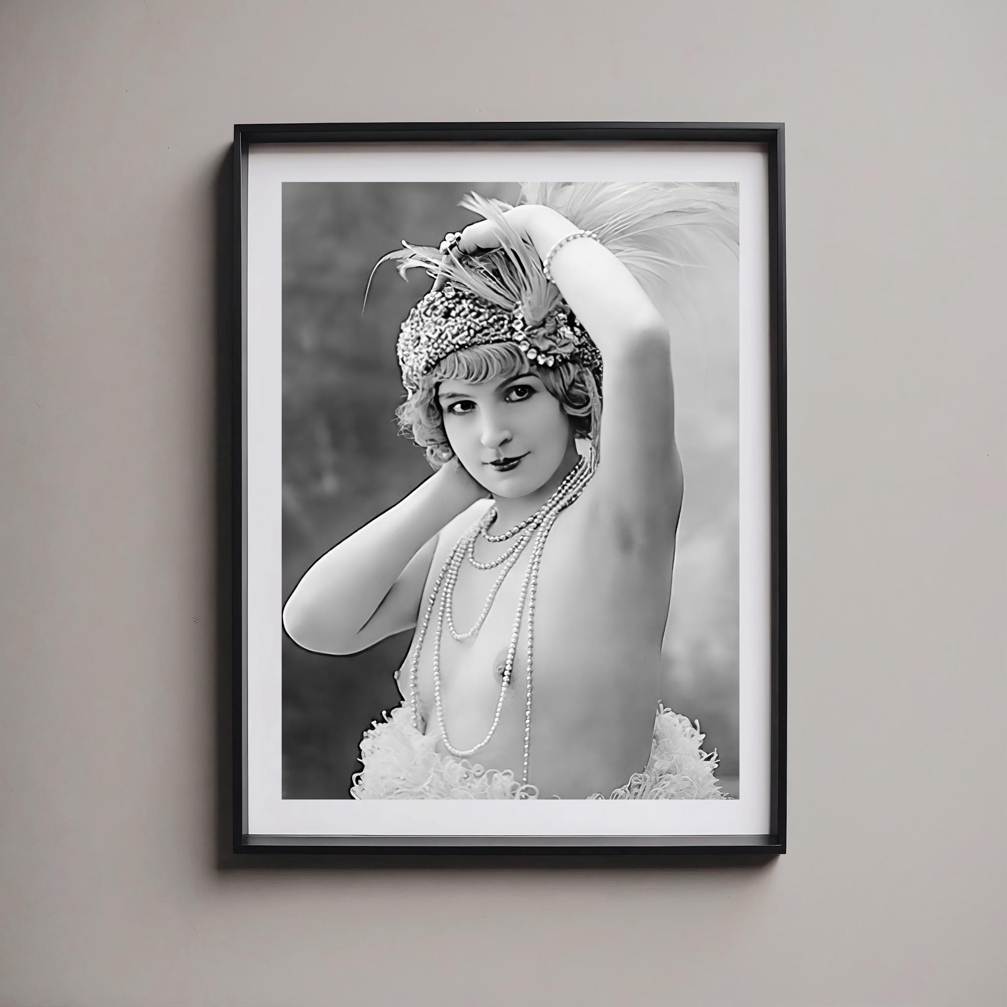 Vintage Flapper Maud D'orby - Photo by Jean Agelou C. 1920's