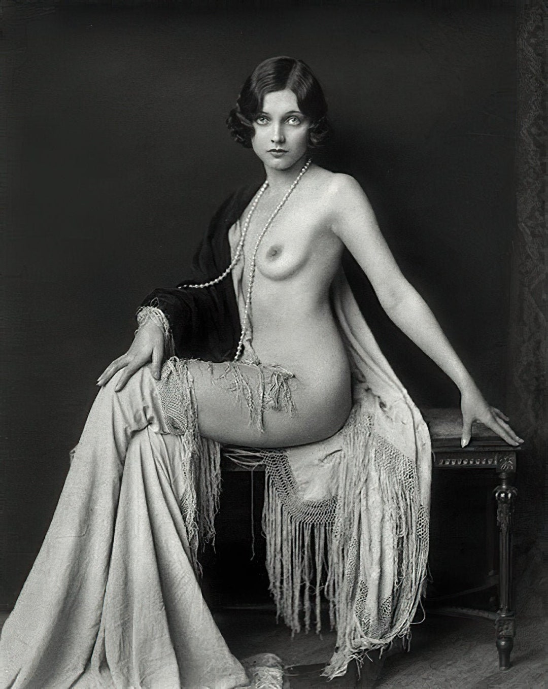 1920s Era Nude Ziegfeld Follies Girl Adrienne Ames-black photo