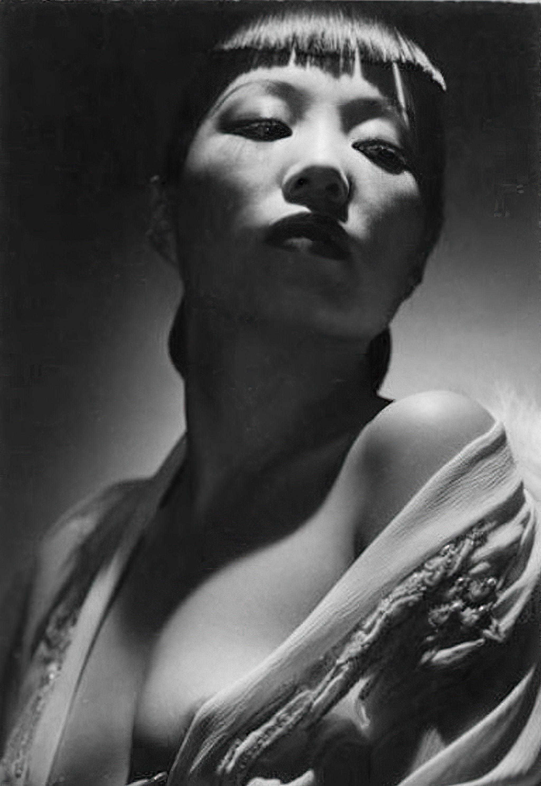 Anna May Wong Circa 1938 Black & White Portrait Multiple - Etsy