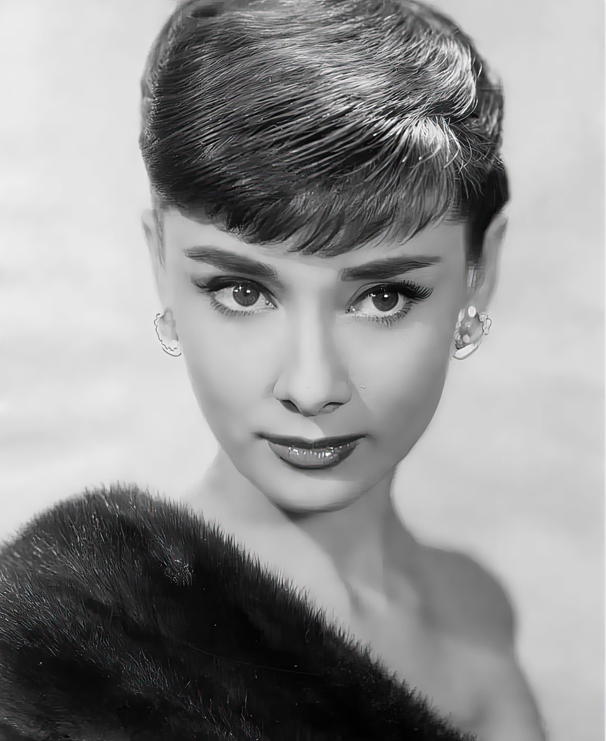 Audrey Hepburn classic portrait in fur c. 1950's - black & white, multiple sizes - old Hollywood, vintage actress, old movie stars [1737]