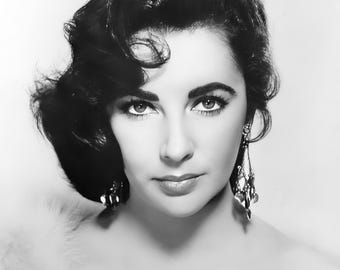 Studioporträtt av Elizabeth Taylor, ca 1950-talet, svartvitt, flera storlekar, gammal Hollywoodskådespelerska, gamla filmstjärnor, vintageglamour [1825]