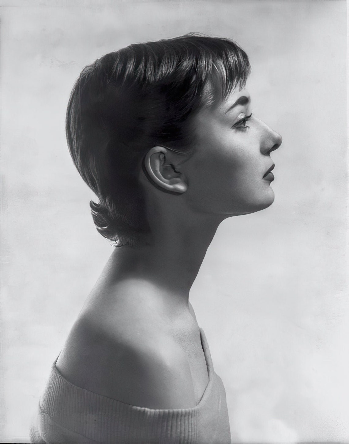 Audrey Hepburn Ritratto Classico Intorno Al 1953 Nero And Etsy