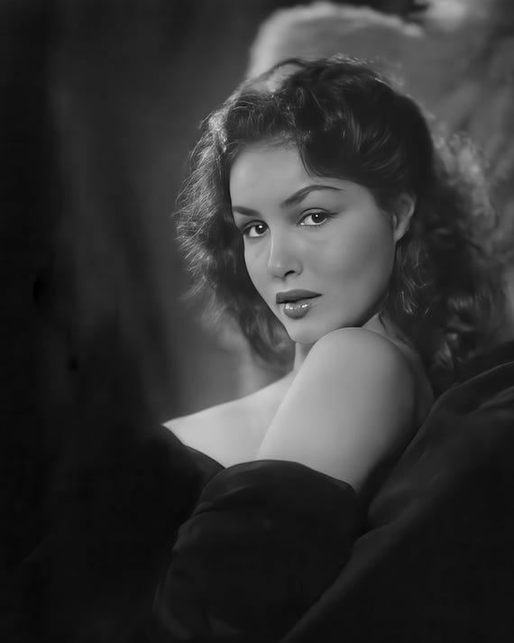 Julie Newmar Sexy Photo C. 1950's - Black & White, Multiple Sizes