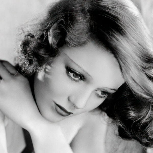 Loretta Young c. early 1930's - studio portrait - black & white, multiple sizes - old Hollywood, vintage glamour, vintage style [730-1202]