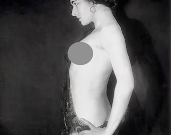 Nita Naldi "the female Valentino" c. early 1920's - black & white, mature - sexy, topless, vamp, risque, vintage actress [730-1220]