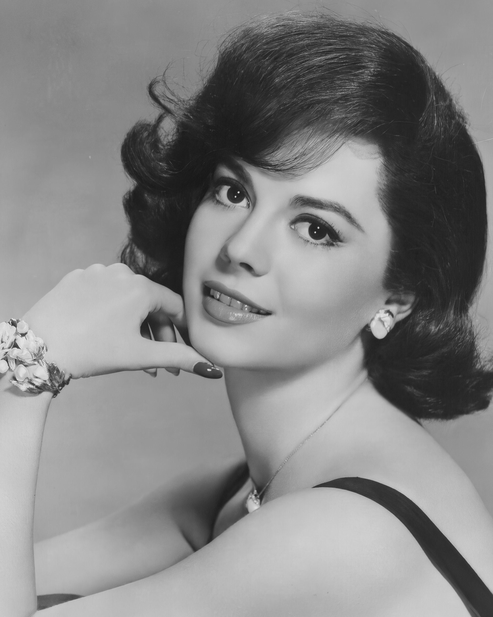Gorgeous Wedding Hairstyle Ideas For Your Big Day Peinados retro, Grace kelly, C