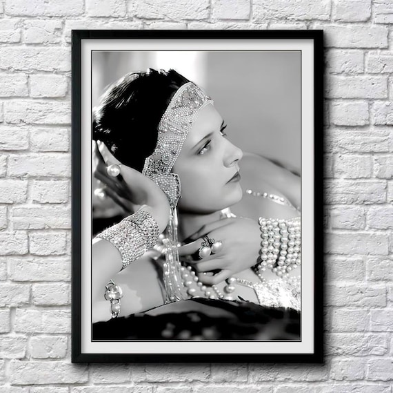 Kay Francis - 1920's Sexy & Classic Iconic Flapper/actress - Black