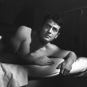 Rock Hudson publicity still  &quot;A Farewell To Arms&quot; c. 1957, black & white, multiple sizes, Classic Hollywood actor, old movie star [730-1520]