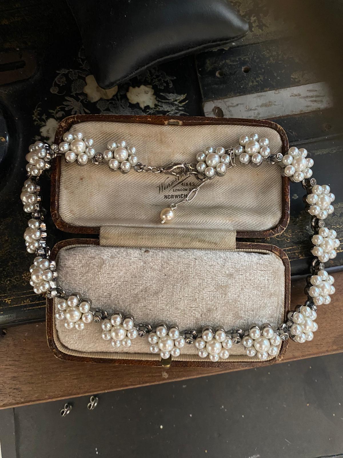 Butler & Wilson エナメル 土星 ロング ネックレス Butler and wilson necklace - Etsy 日本