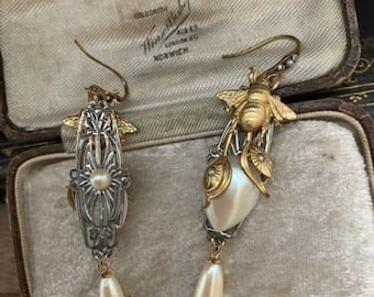 Vintage Gucci, Haskell Style Gold Bee and Teardrop Pearl, Dangle