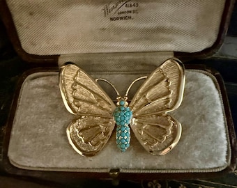 Vintage Große Schmetterlingsbrosche, vergoldete Brosche mit türkisfarbenen Swarovski-Kristallen.