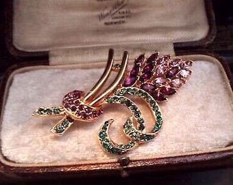 beautiful vintage amethyst purple and green crystal flower brooch. gold plated